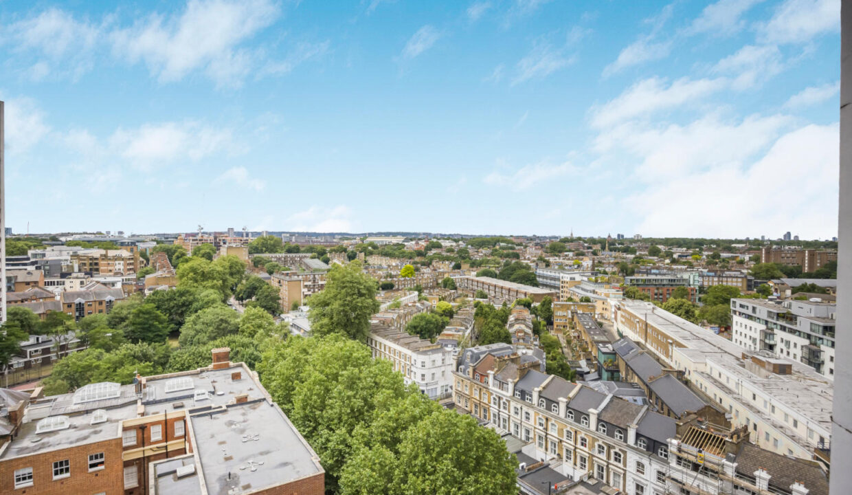 93 Kestrel House, Pickard Street -View